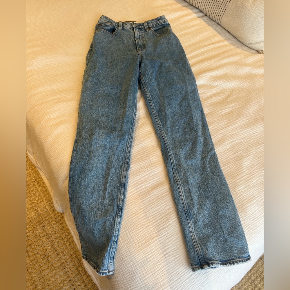Abercrombie & Fitch 90s Ultra High Rise Straight Jeans